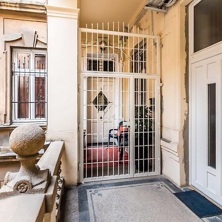 Dream Home Apartment Budapest Esterno foto